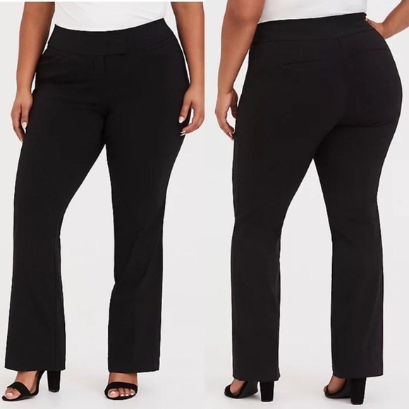 Torrid NWT Studio Black High Rise Relaxed Trousers size 26 - Picture 1 of 9